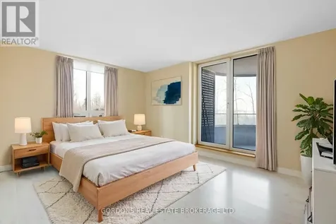 3099 Carling Avenue Ottawa ON K2H 5A6