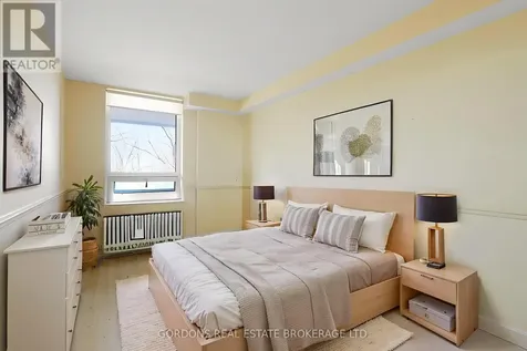 3099 Carling Avenue Ottawa ON K2H 5A6