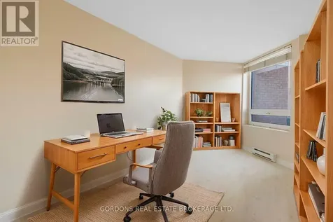 3099 Carling Avenue Ottawa ON K2H 5A6
