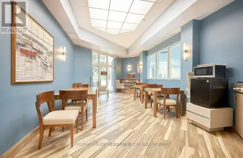 3099 Carling Avenue Ottawa ON K2H 5A6