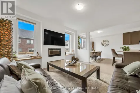 104 Sagewood Avenue Barrie ON L9J 0K5
