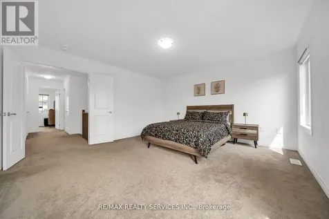 104 Sagewood Avenue Barrie ON L9J 0K5