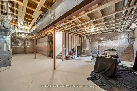 104 Sagewood Avenue Barrie ON L9J 0K5