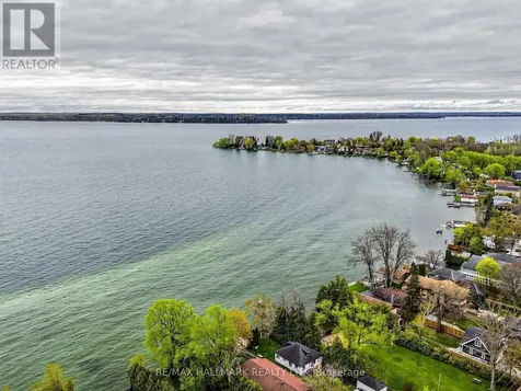 1053 Elm Road Innisfil ON L0L 1C0
