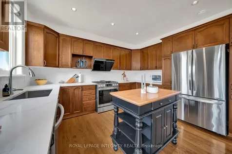 154 Rodeo Drive Ottawa ON K2J 5K7