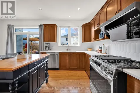 154 Rodeo Drive Ottawa ON K2J 5K7