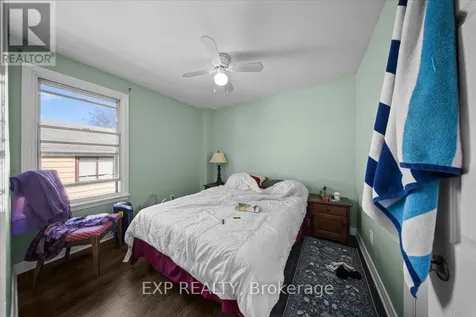 208 Montfort Street Ottawa ON K1L 5P4