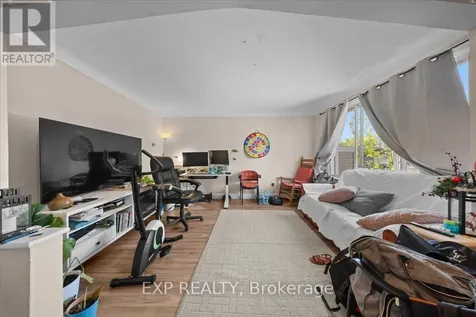 208 Montfort Street Ottawa ON K1L 5P4