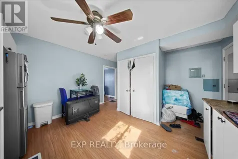 208 Montfort Street Ottawa ON K1L 5P4