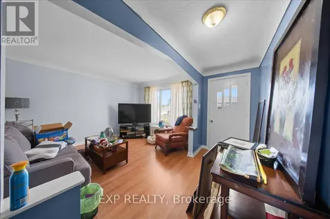 208 Montfort Street Ottawa ON K1L 5P4