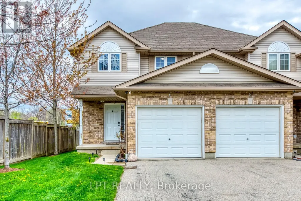 10 Fallowfield Drive Kitchener ON N2C 0A4