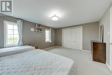 10 Fallowfield Drive Kitchener ON N2C 0A4