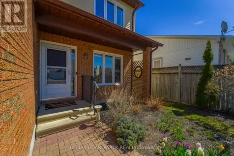 102 Seventh Avenue Arnprior ON K7S 3S7