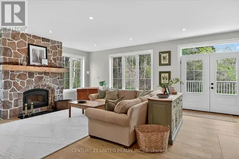 38 Darling Drive Selwyn ON K0L 1T0