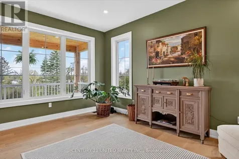38 Darling Drive Selwyn ON K0L 1T0
