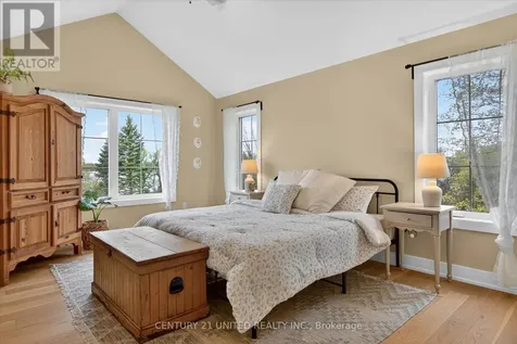 38 Darling Drive Selwyn ON K0L 1T0