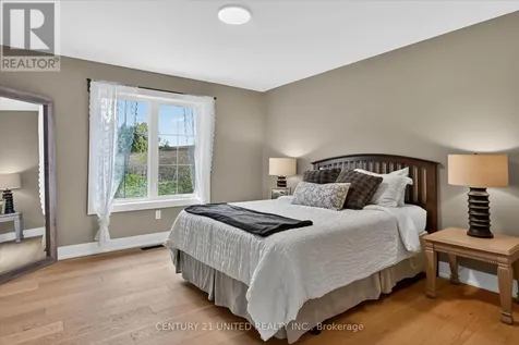 38 Darling Drive Selwyn ON K0L 1T0