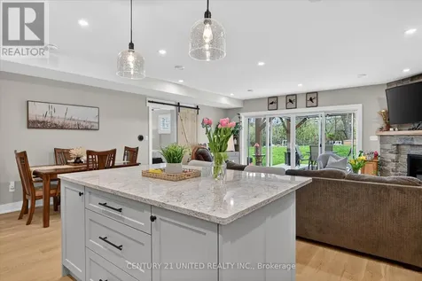 38 Darling Drive Selwyn ON K0L 1T0