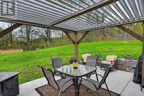 38 Darling Drive Selwyn ON K0L 1T0