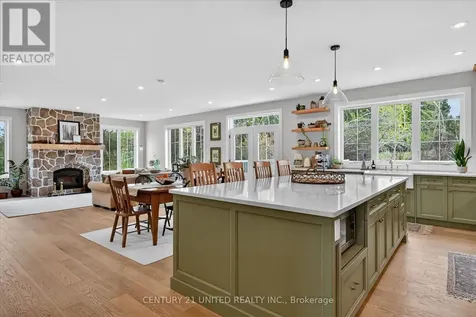 38 Darling Drive Selwyn ON K0L 1T0