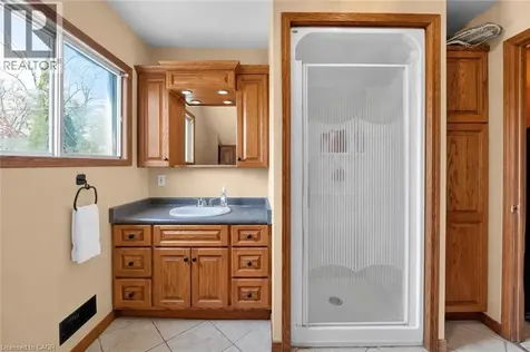 520 Alder Street East Dunnville ON N1A 1E6