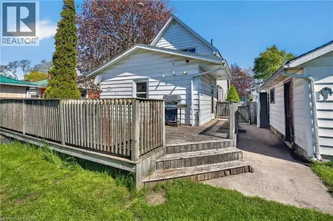 520 Alder Street East Dunnville ON N1A 1E6