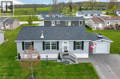 19 Silver Aspen Drive Nanticoke ON N0A 1L0