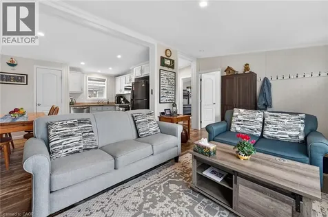 19 Silver Aspen Drive Nanticoke ON N0A 1L0