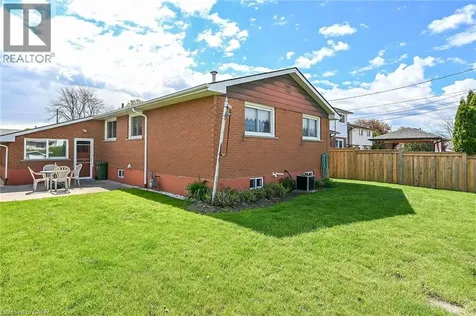 336 Montmorency Drive Hamilton ON L8K 5H4