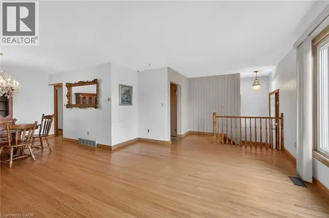 336 Montmorency Drive Hamilton ON L8K 5H4