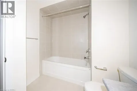 31 Wakeling Drive Brantford ON N3V 0B8