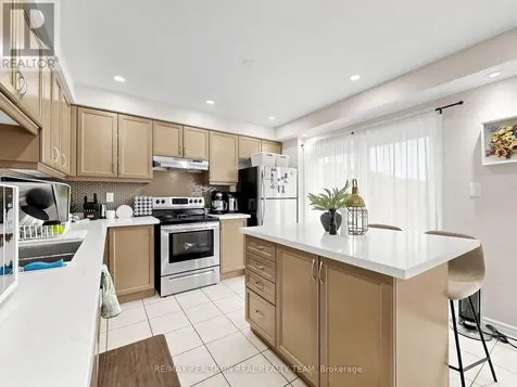 2708 Burkholder Drive Pickering ON L1X 0G2