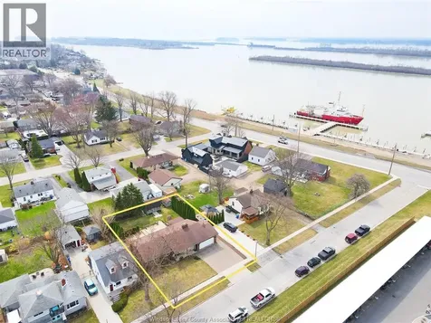 83 Brunner Amherstburg ON N9V 2R4
