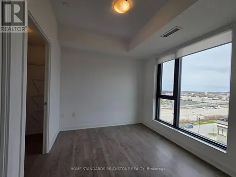 120 Eagle Rock Way Vaughan ON L6A 5C2