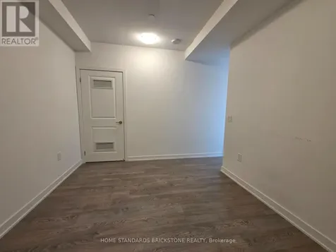 120 Eagle Rock Way Vaughan ON L6A 5C2