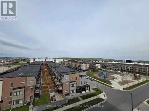 120 Eagle Rock Way Vaughan ON L6A 5C2