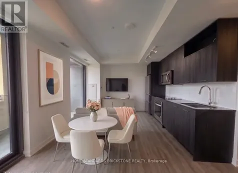 120 Eagle Rock Way Vaughan ON L6A 5C2
