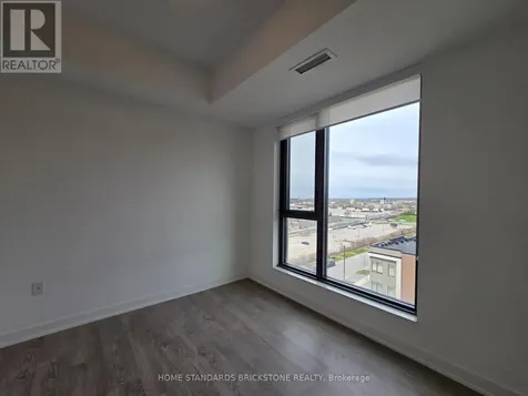 120 Eagle Rock Way Vaughan ON L6A 5C2