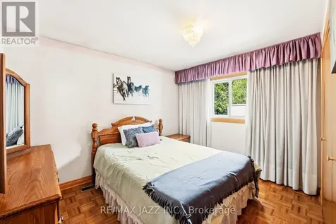 4320 Bloomington Road Whitchurch-stouffville ON L4A 7X5