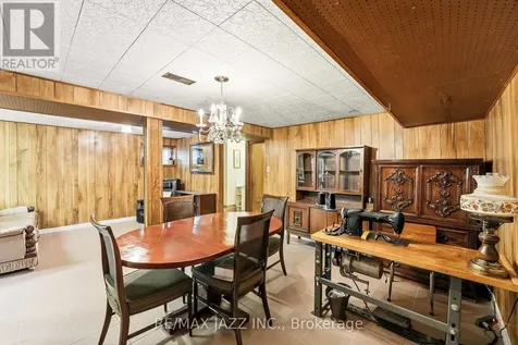 4320 Bloomington Road Whitchurch-stouffville ON L4A 7X5