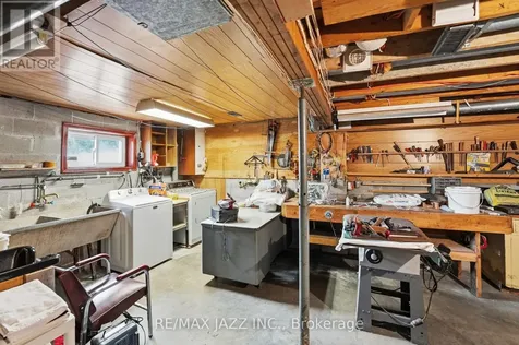 4320 Bloomington Road Whitchurch-stouffville ON L4A 7X5