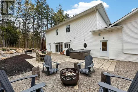 6 Forrester Road Oro-medonte ON L0L 2L0