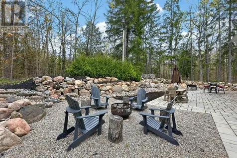 6 Forrester Road Oro-medonte ON L0L 2L0