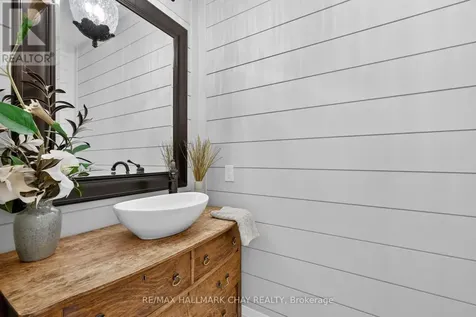 6 Forrester Road Oro-medonte ON L0L 2L0