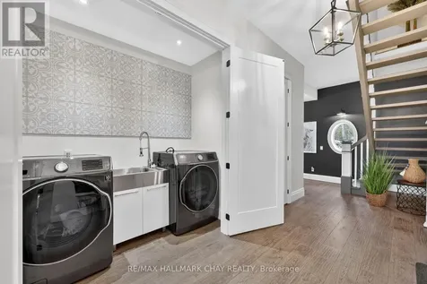 6 Forrester Road Oro-medonte ON L0L 2L0