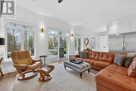 6 Forrester Road Oro-medonte ON L0L 2L0