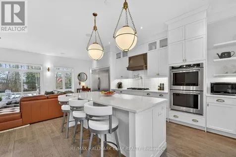 6 Forrester Road Oro-medonte ON L0L 2L0