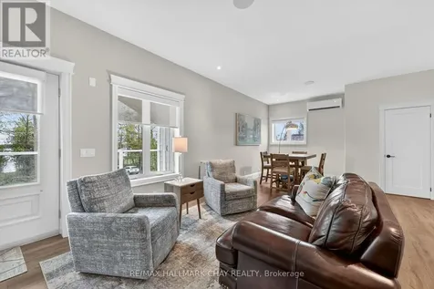 6 Forrester Road Oro-medonte ON L0L 2L0