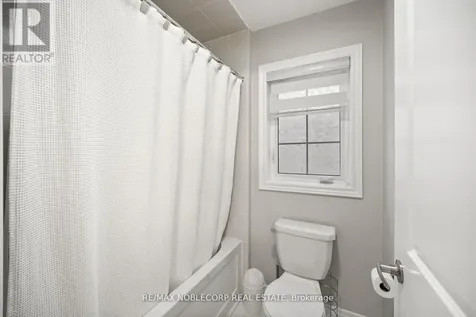 68 Inverness Way Bradford West Gwillimbury ON L3Z 0W5
