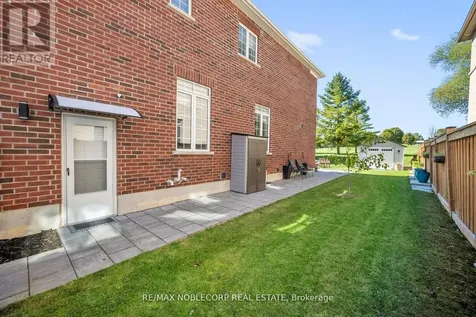 68 Inverness Way Bradford West Gwillimbury ON L3Z 0W5